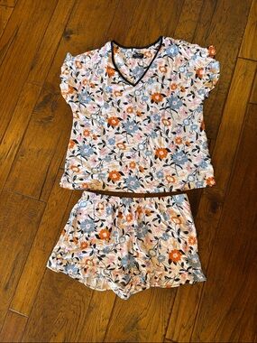 Floral Short Kate Spade Pajama Set — light pink  with Blue & Orange Flowers